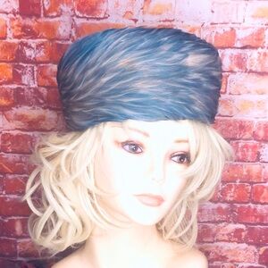 Vintage Bergmans MCM Union Mass Blue and Tan Feather Pillbox Hat